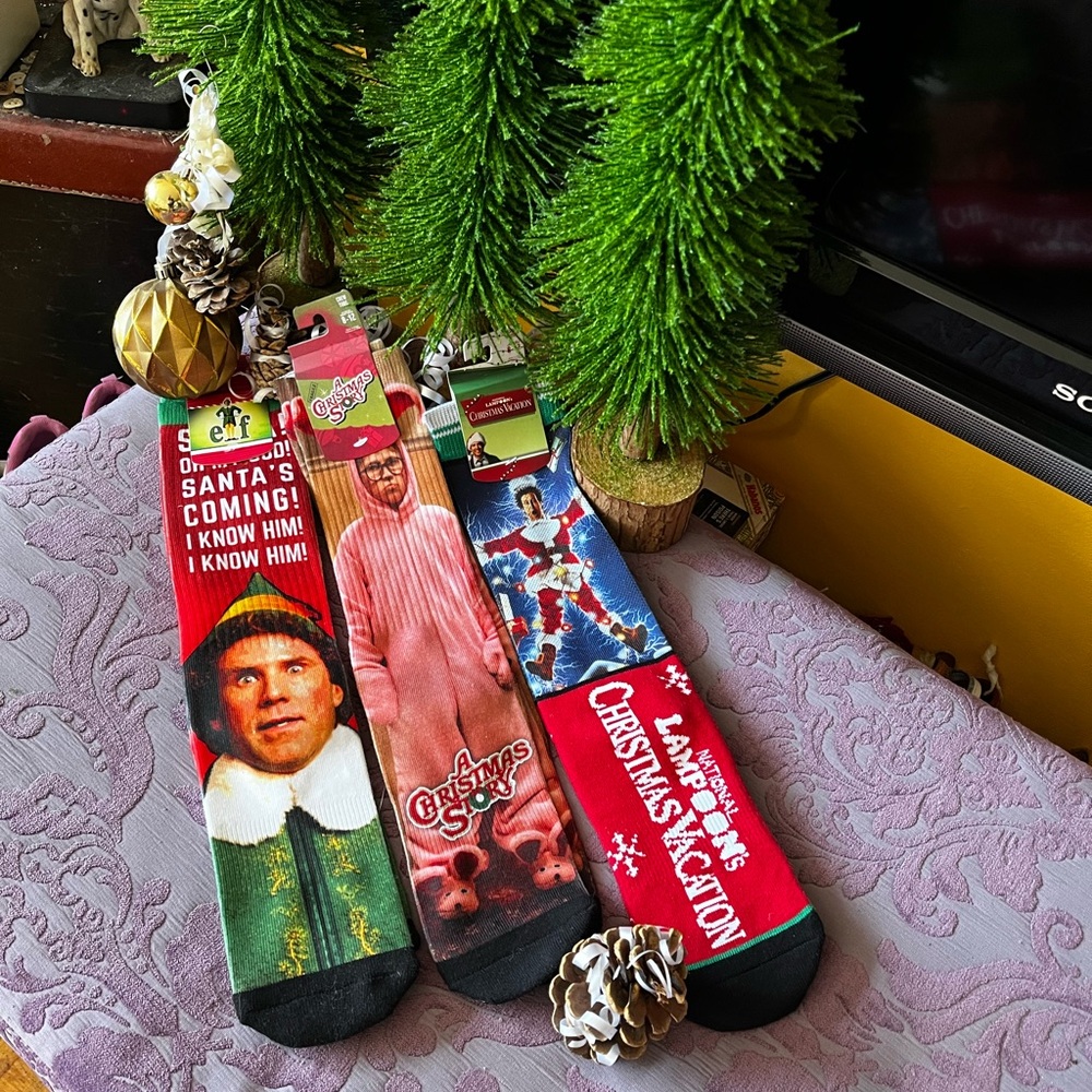 ELF Christmas Movie Socks - Multicolor